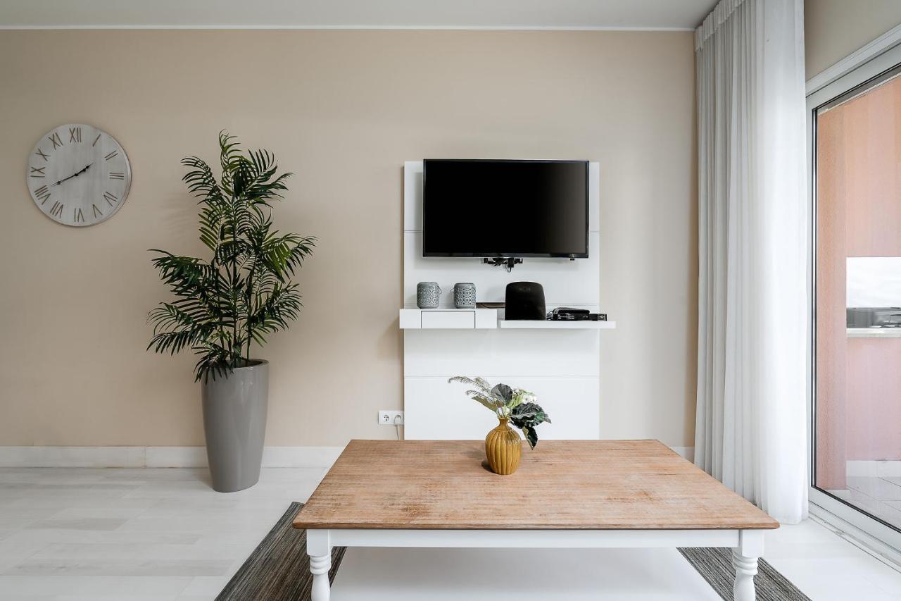 Luxrocha Beach Home By Real Life Concierge Портиман Екстериор снимка